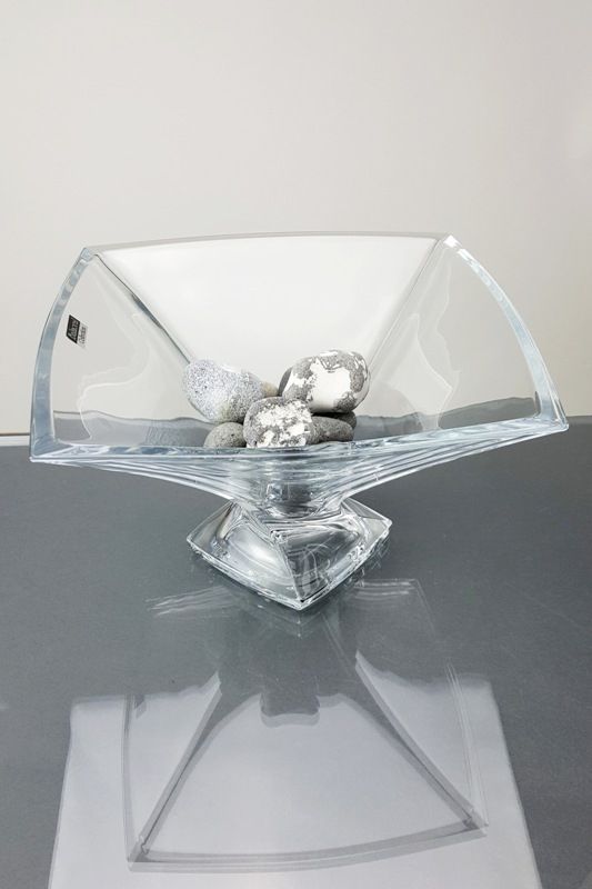 Contemporary Twisted Square Footed Bowl | Quadro